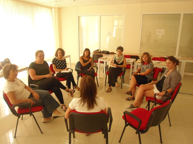 İzmir TEV Cumhuriyet Yüksek Öğrenim Kız Öğrenci Yurdunda, Kolaylaştırıcı Eğitimleri  (21-22 Eylül 2013 Eğitimcinin Eğitimi)